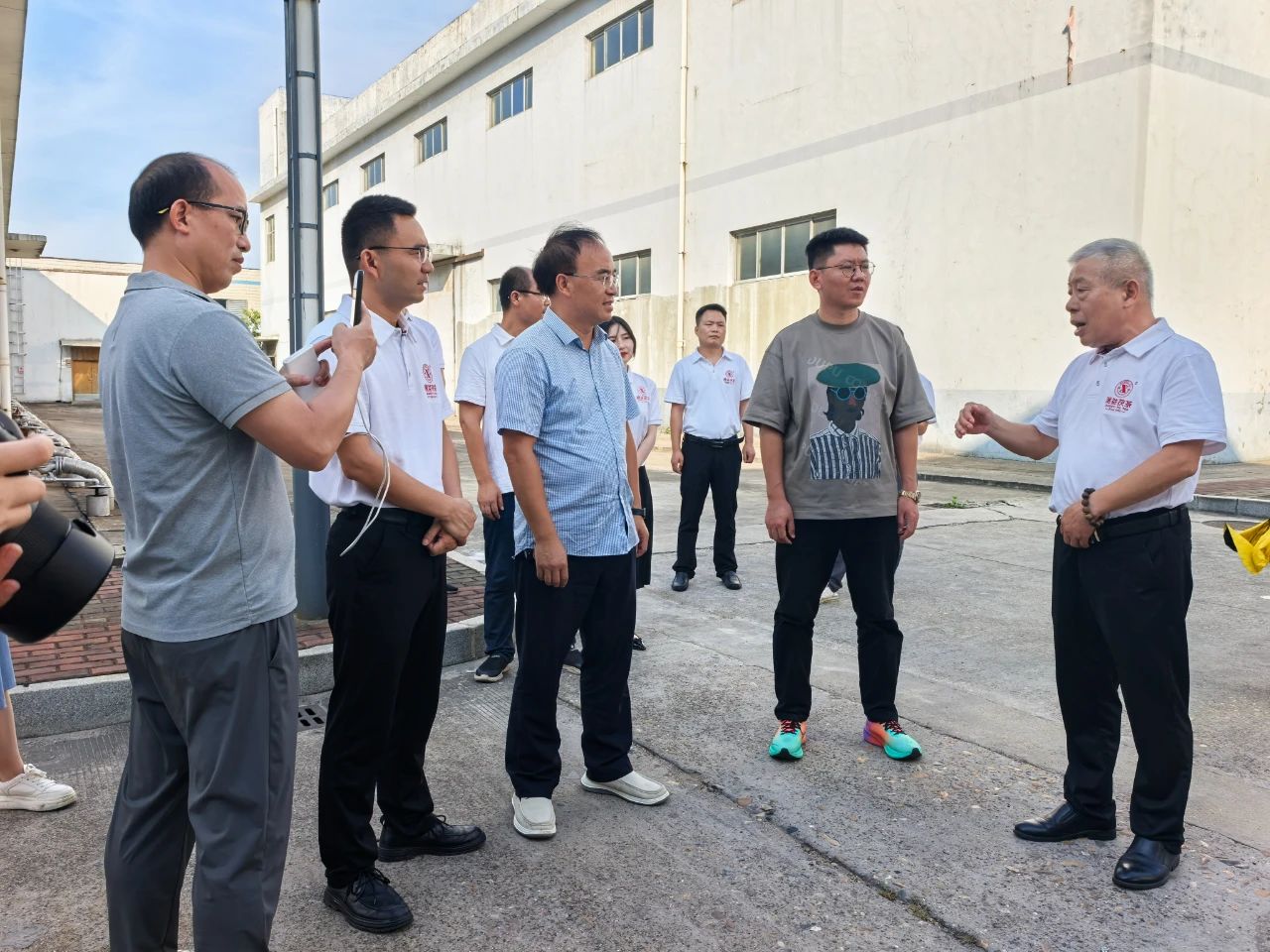 “片葉度關(guān)山——萬里茶路中國行（2025）”活動走進(jìn)益陽茶廠